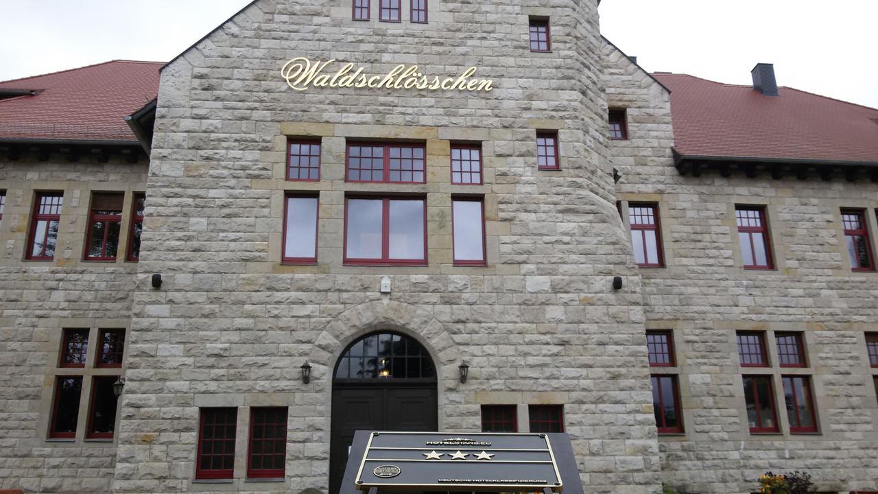 ホテル Waldschloesschen Wangen Wangen  エクステリア 写真